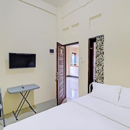Oyo 91864 Holistic Stay Jimbaran Bagian luar foto