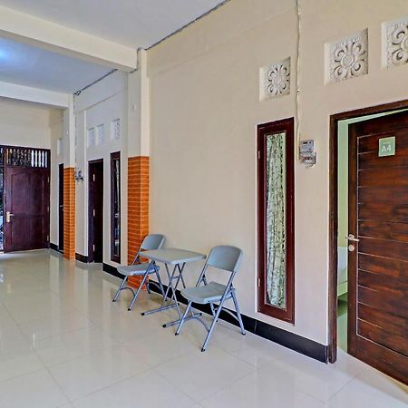 Oyo 91864 Holistic Stay Jimbaran Bagian luar foto