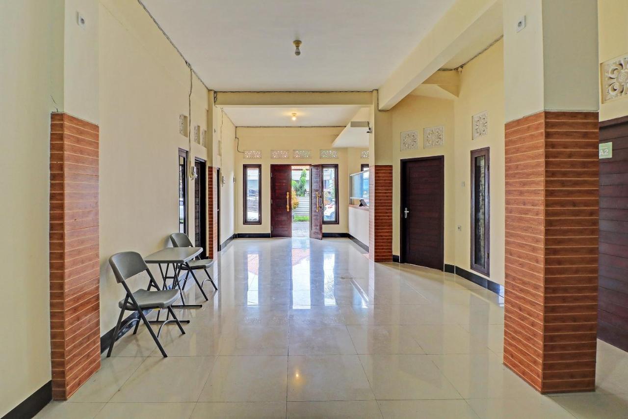 Oyo 91864 Holistic Stay Jimbaran Bagian luar foto