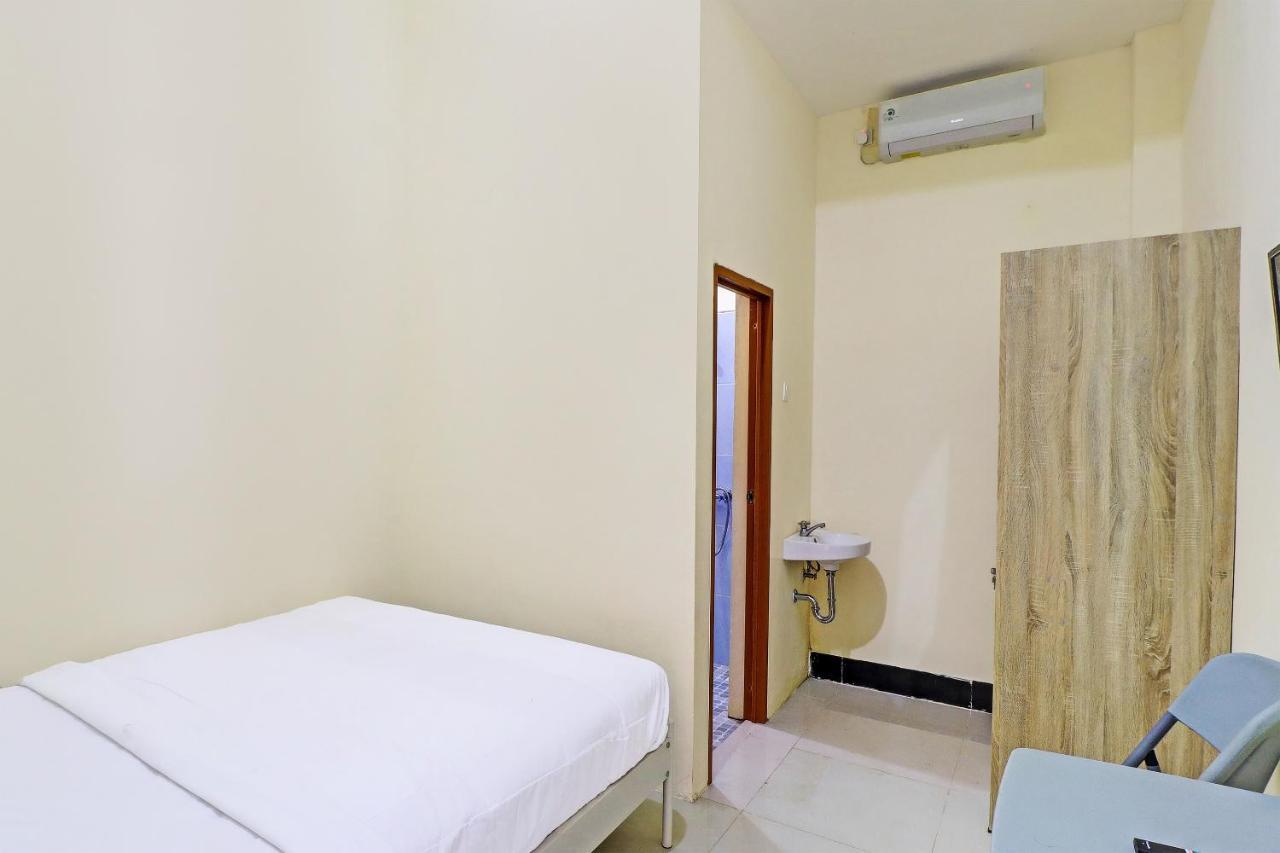 Oyo 91864 Holistic Stay Jimbaran Bagian luar foto