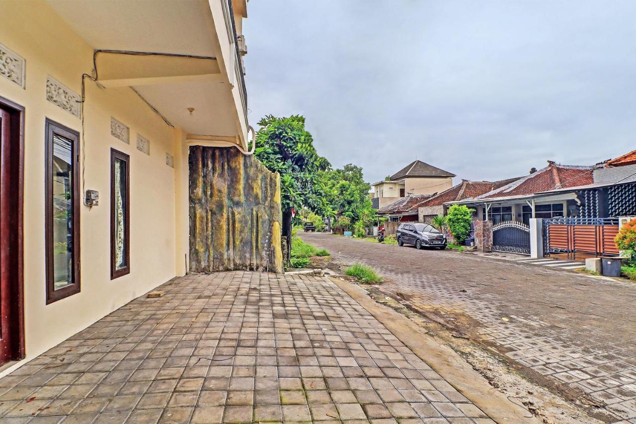 Oyo 91864 Holistic Stay Jimbaran Bagian luar foto