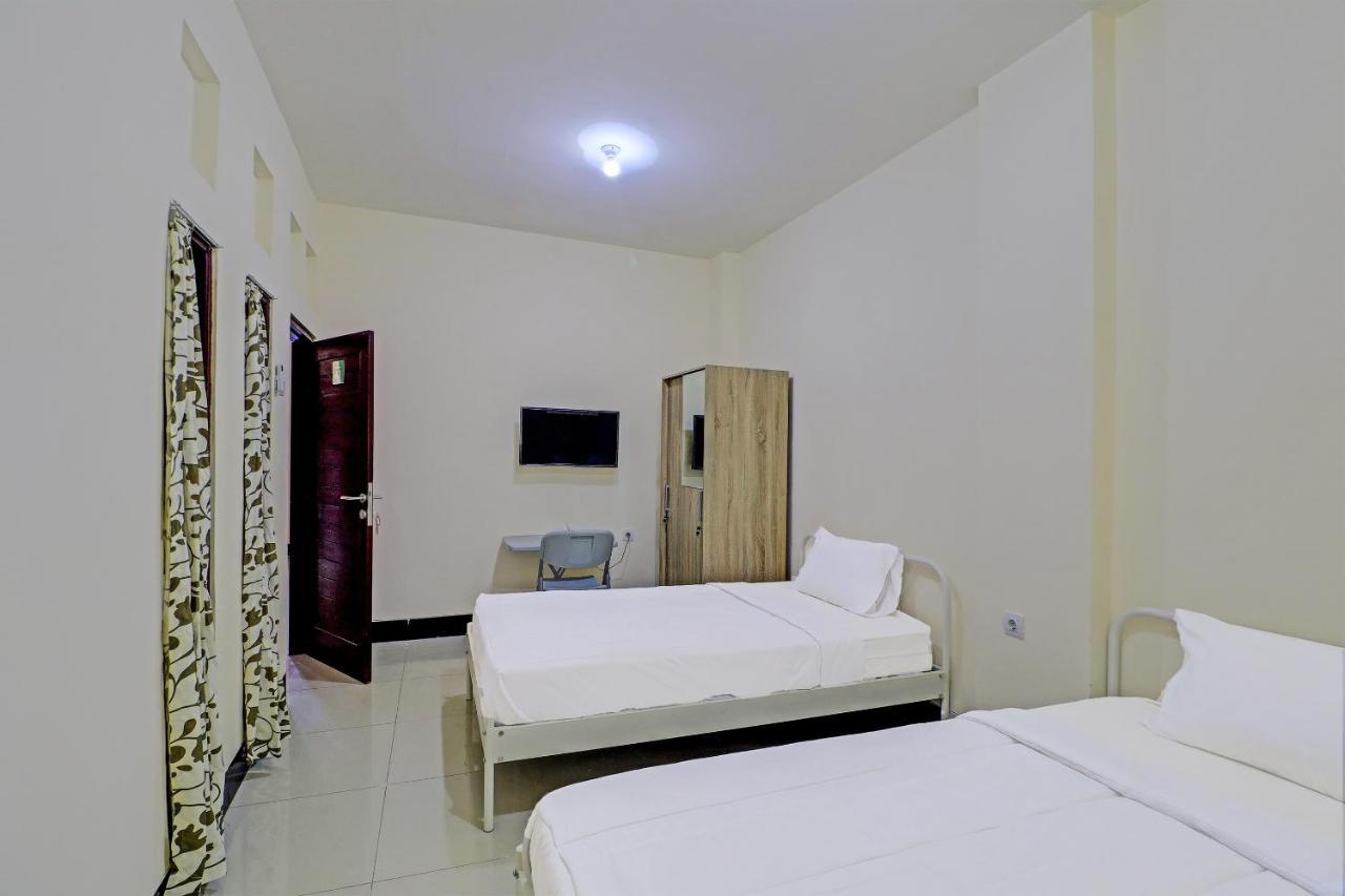 Oyo 91864 Holistic Stay Jimbaran Bagian luar foto